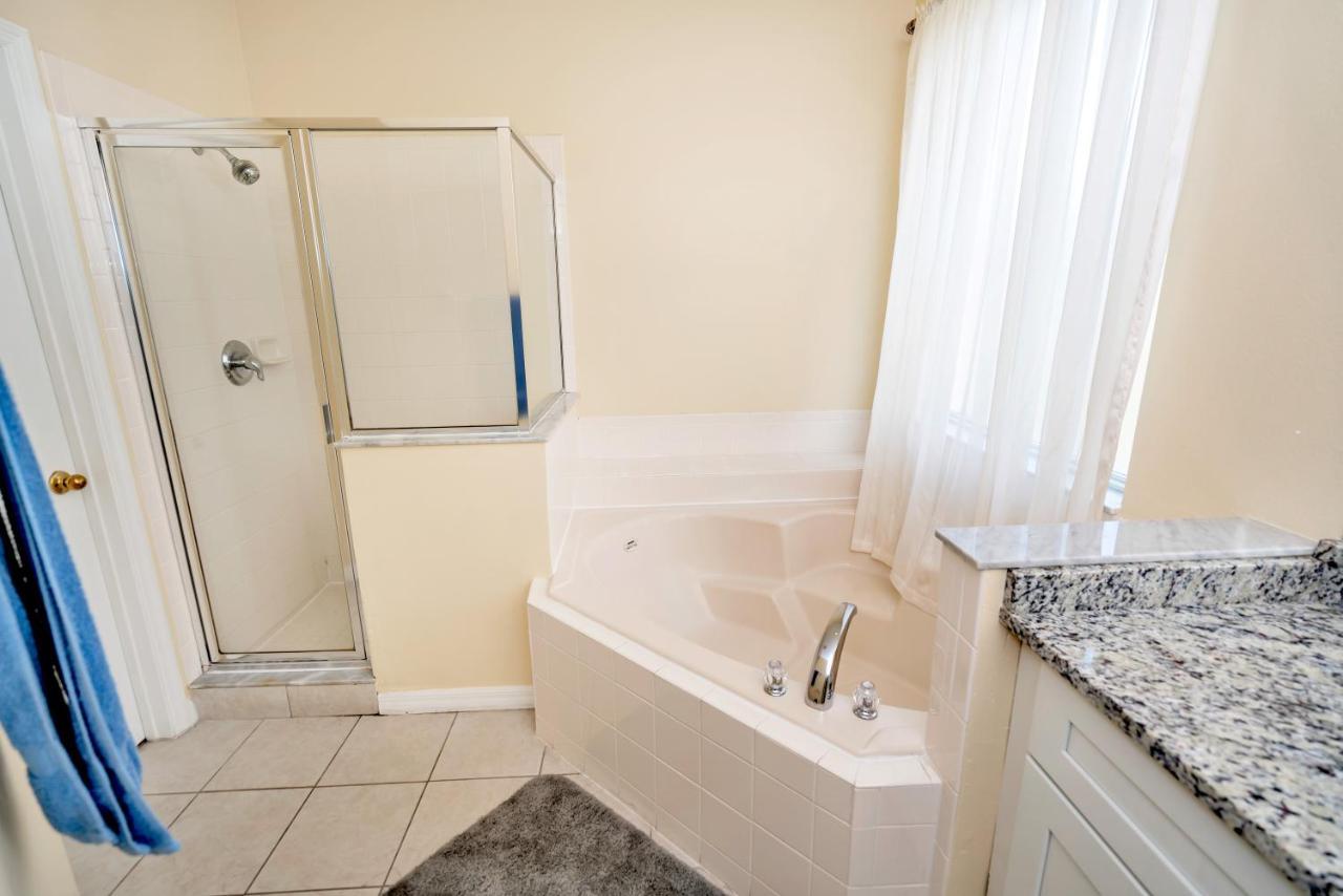 Disney Dream With Hot Tub, Pool, Xbox, Games Room, Lakeview, 10 Min To Disney, Clubhouse Kissimmee Esterno foto